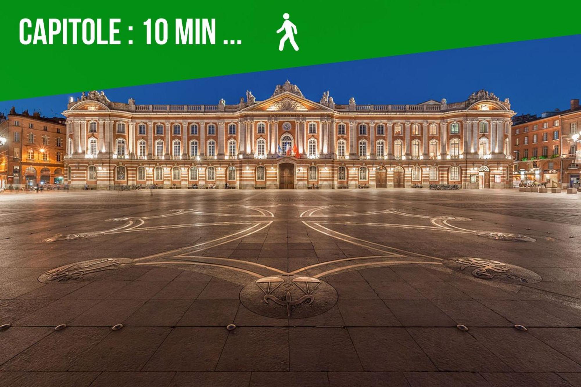 トゥールーズLe Nid D'Orient Entre Matabiau Et Capitole Parkingアパートメント エクステリア 写真